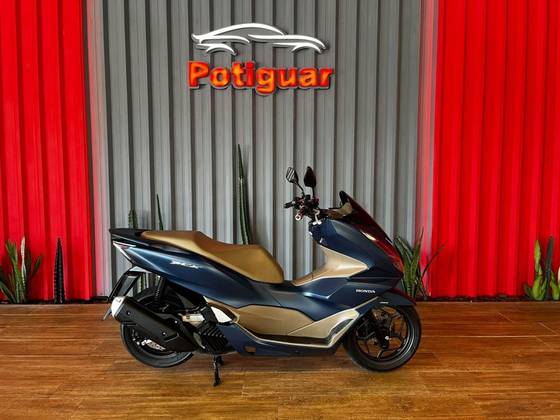 HONDA PCX DLX HONDA PCX DLX
